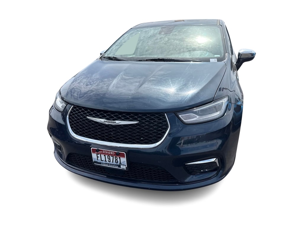 Thumbnail: 2023 Chrysler Pacifica - 6