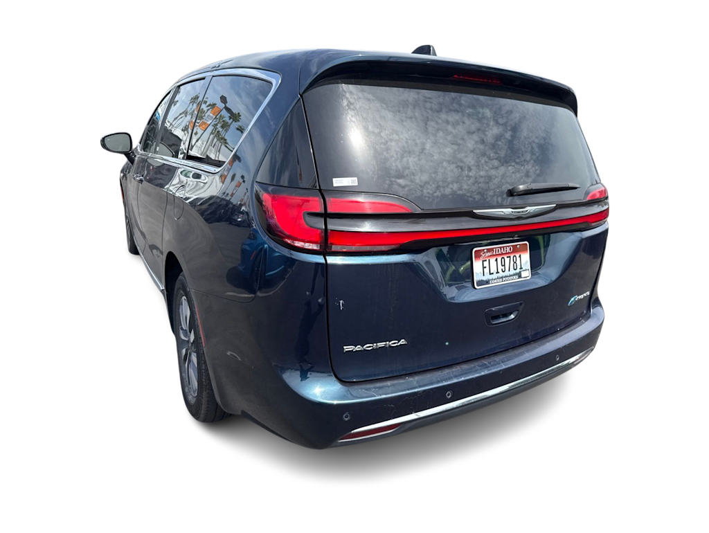 Thumbnail: 2023 Chrysler Pacifica - 4