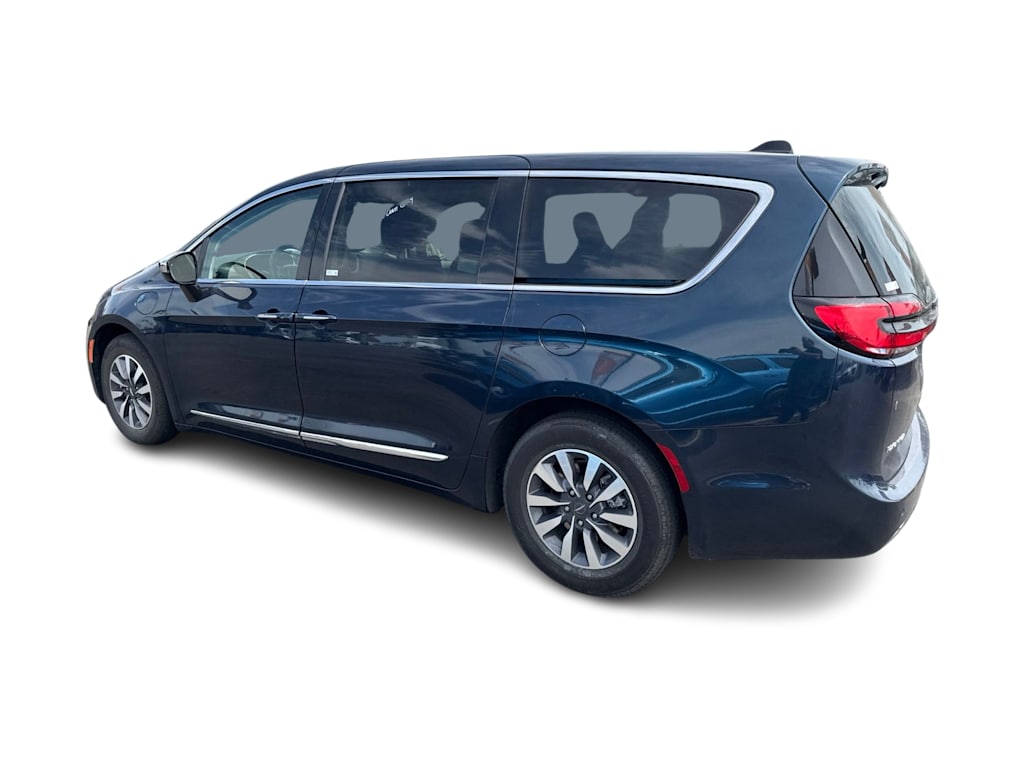 Thumbnail: 2023 Chrysler Pacifica - 27