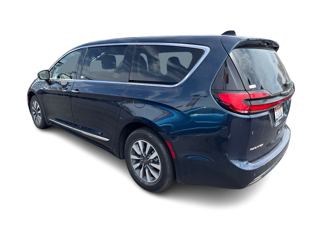 Thumbnail: 2023 Chrysler Pacifica - 26