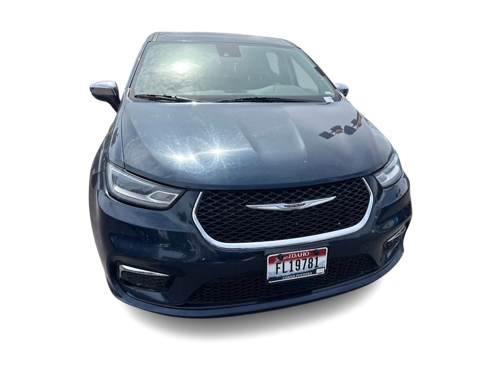 Thumbnail: 2023 Chrysler Pacifica - 12