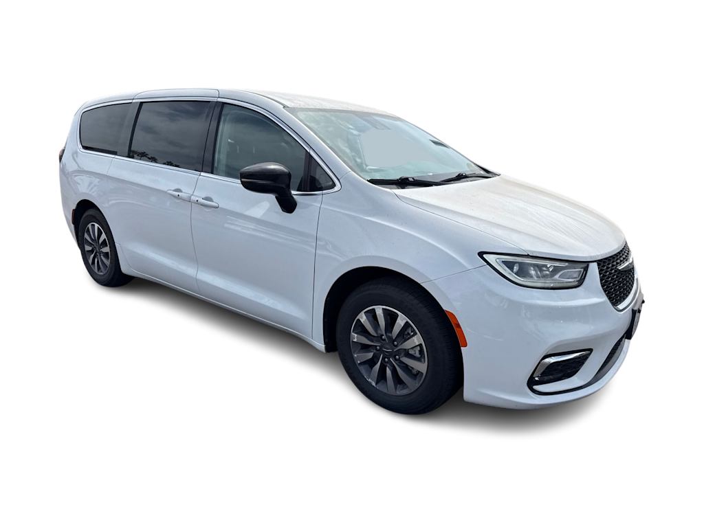 Thumbnail: 2024 Chrysler Pacifica - 14