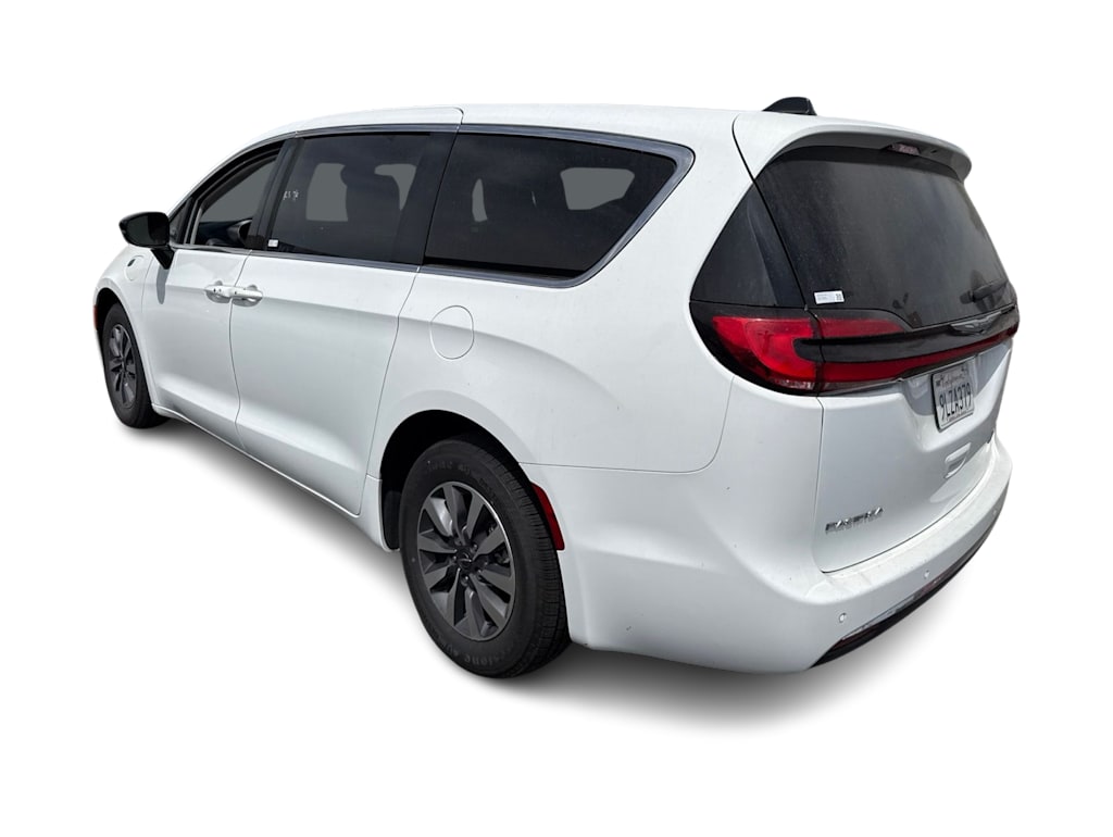Thumbnail: 2024 Chrysler Pacifica - 24