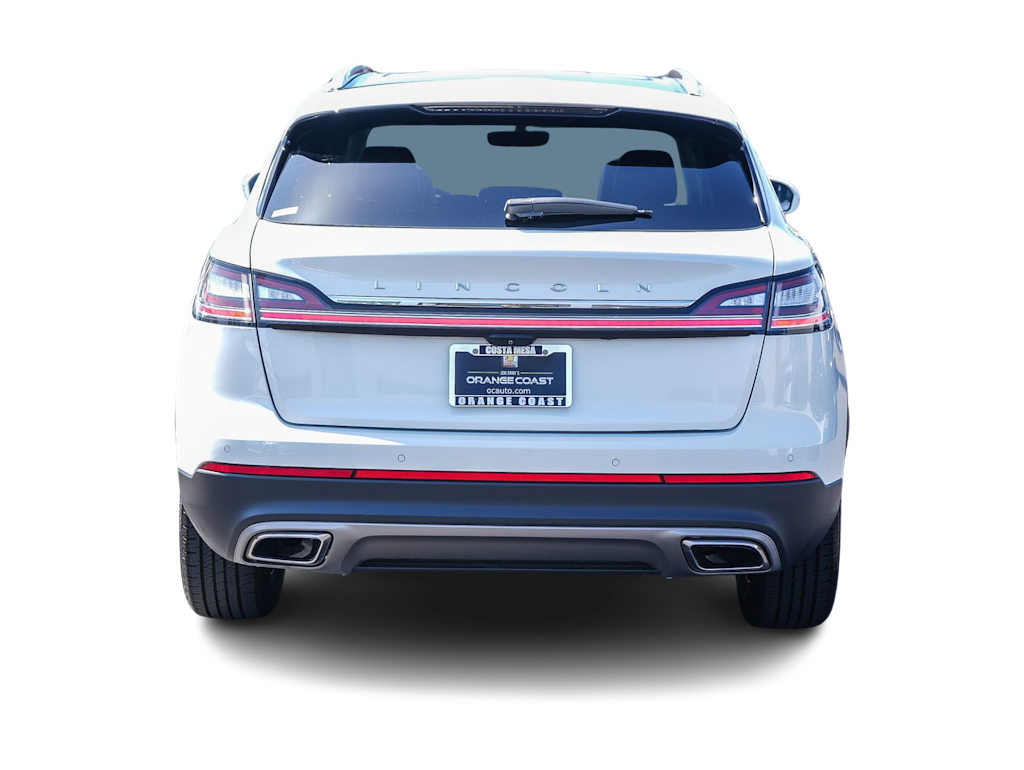 Thumbnail: 2022 Lincoln Nautilus - 4