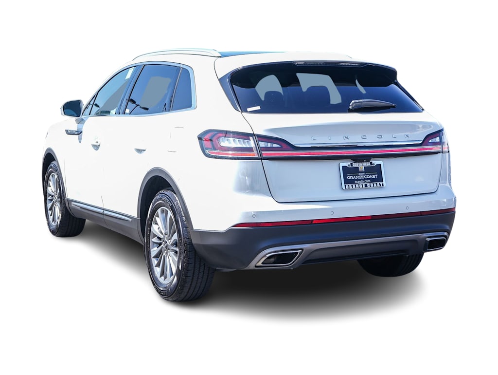 Thumbnail: 2022 Lincoln Nautilus - 3