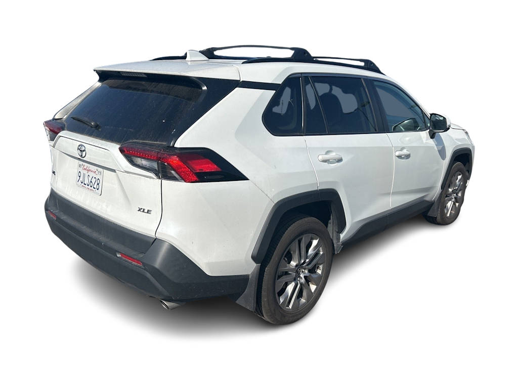 Thumbnail: 2023 Toyota RAV4 - 18