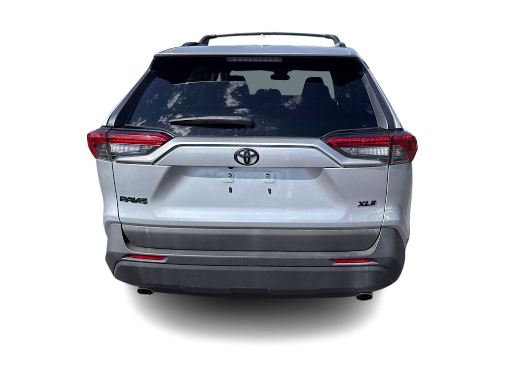 Thumbnail: 2021 Toyota RAV4 - 17