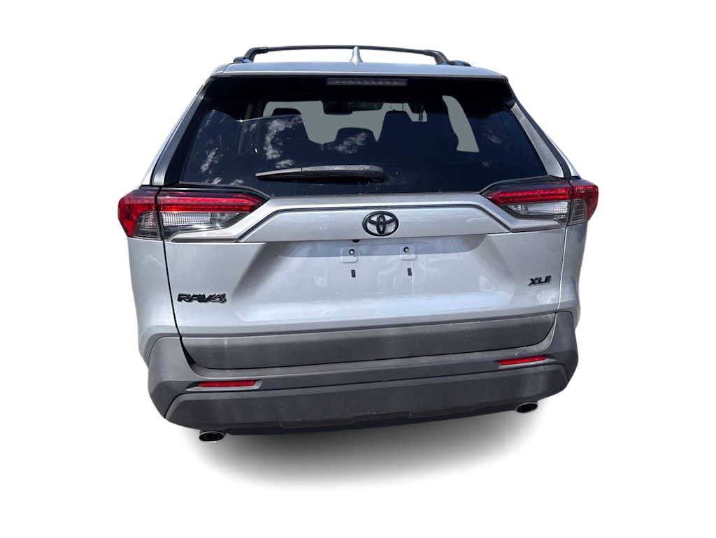 Thumbnail: 2021 Toyota RAV4 - 18