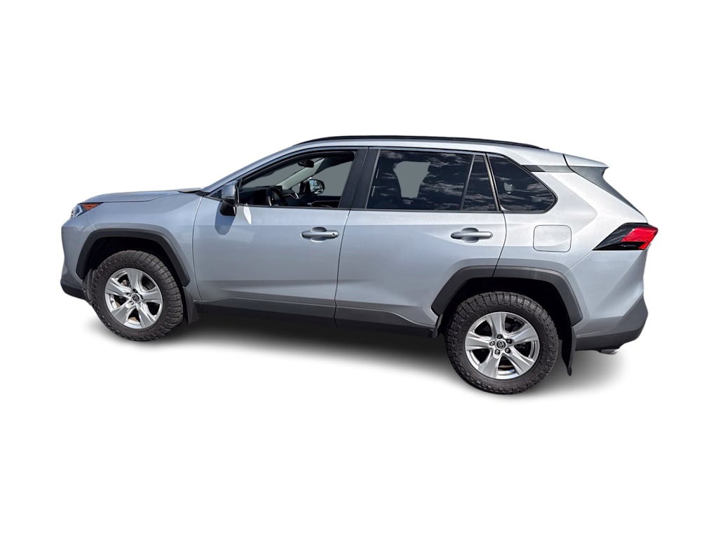Thumbnail: 2021 Toyota RAV4 - 22