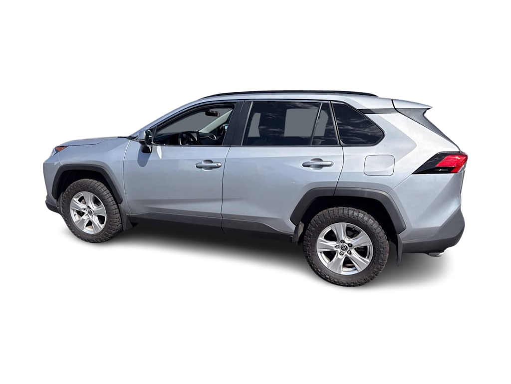 Thumbnail: 2021 Toyota RAV4 - 3