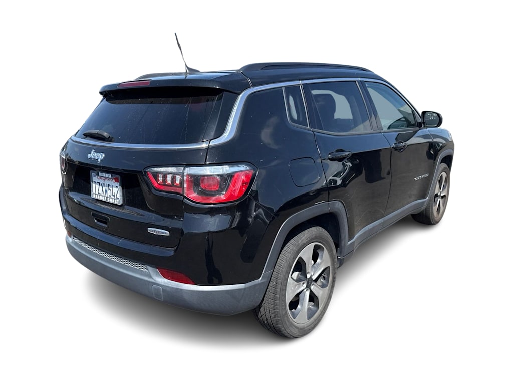 Thumbnail: 2017 Jeep Compass - 13