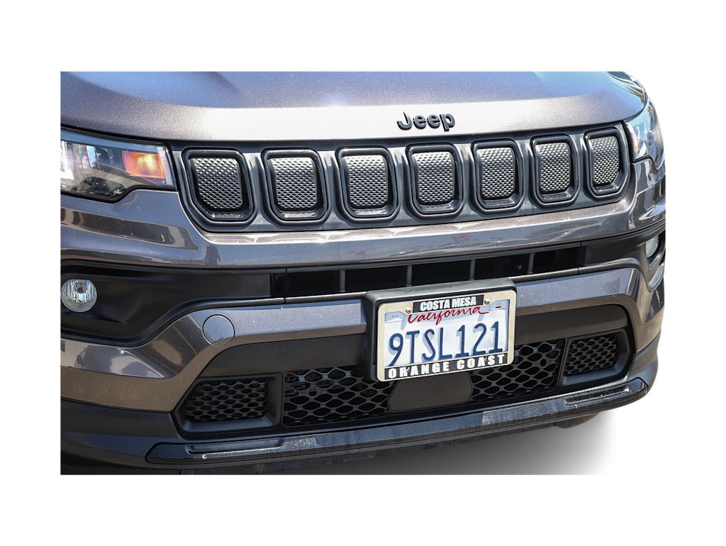 Thumbnail: 2022 Jeep Compass - 22