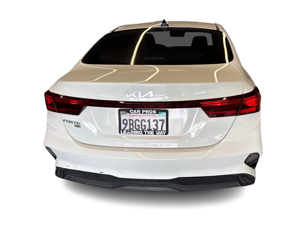 Thumbnail: 2022 Kia Forte - 5
