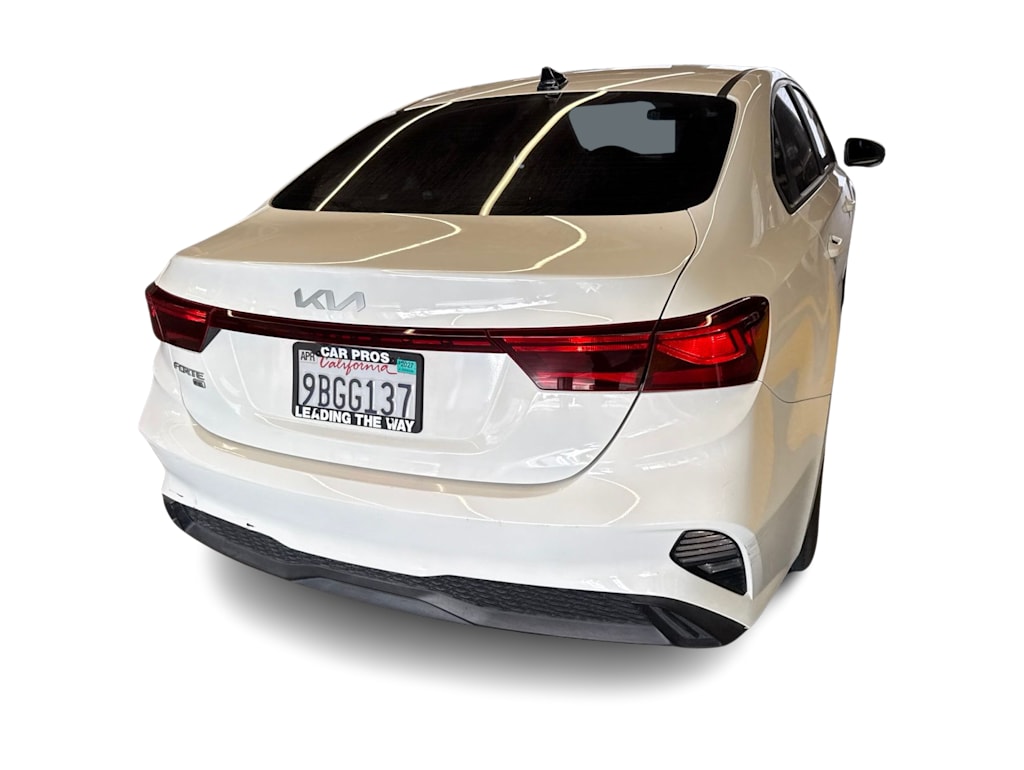 Thumbnail: 2022 Kia Forte - 19