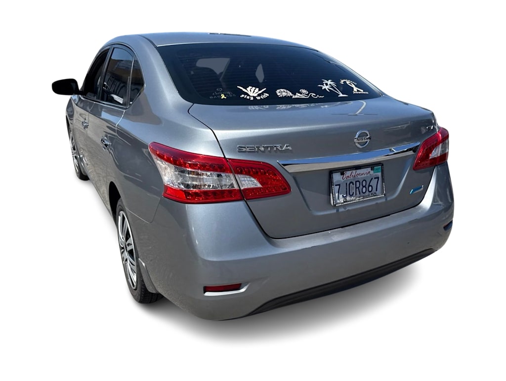 Thumbnail: 2014 Nissan Sentra - 4