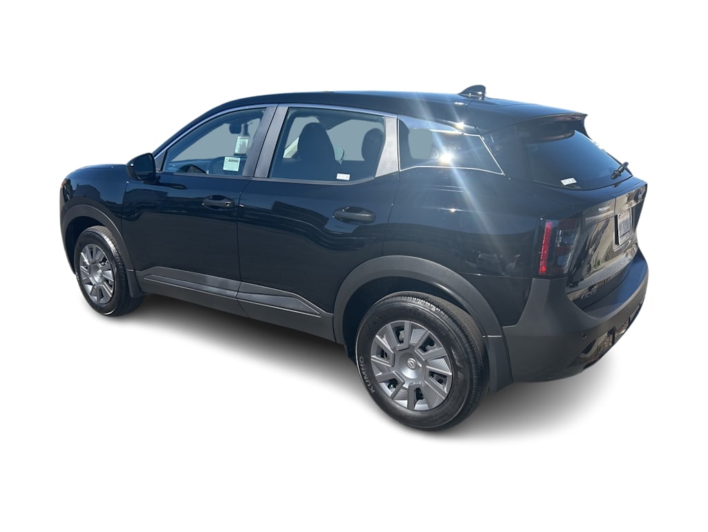 Thumbnail: 2025 Nissan Kicks - 3