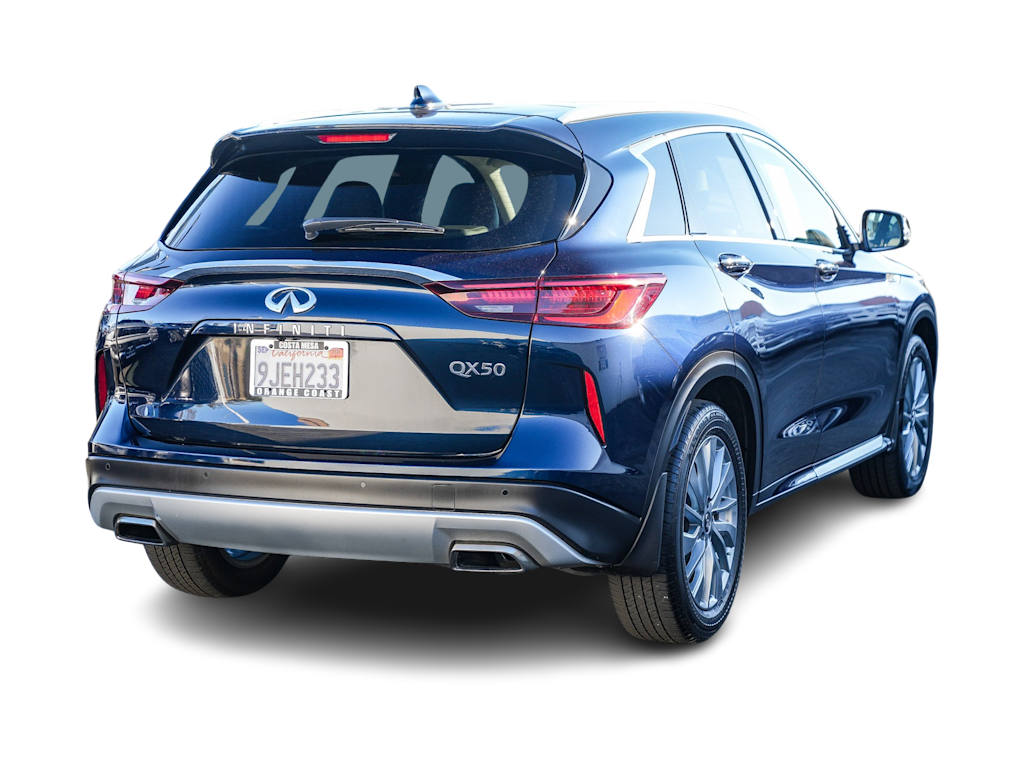 Thumbnail: 2023 INFINITI QX50 - 15