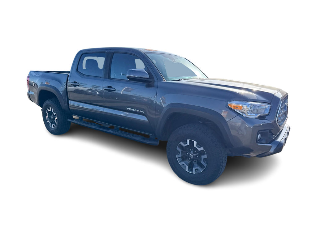 Thumbnail: 2019 Toyota Tacoma - 15