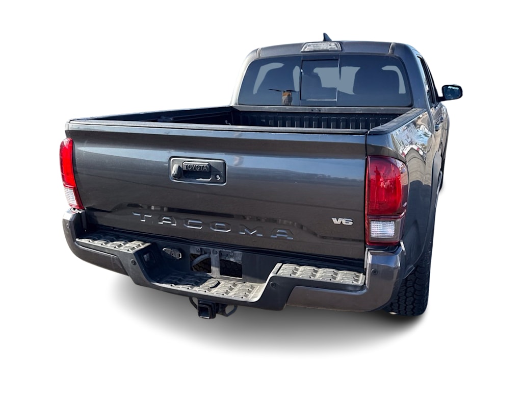 Thumbnail: 2019 Toyota Tacoma - 5