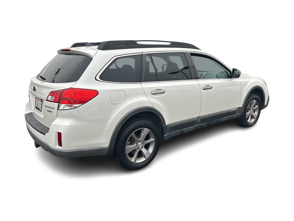Thumbnail: 2013 Subaru Outback - 21