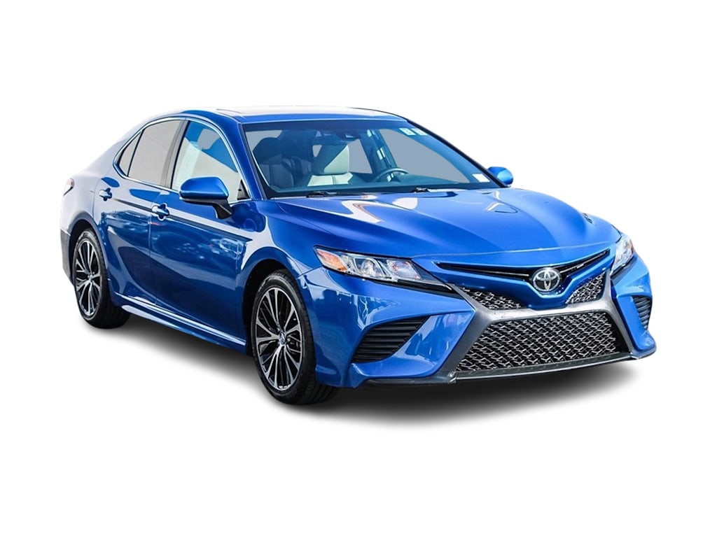 2018 Toyota Camry SE 19