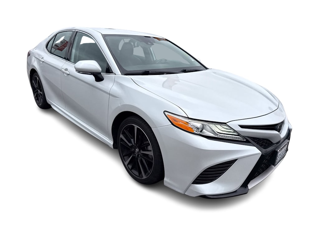 Thumbnail: 2020 Toyota Camry - 15