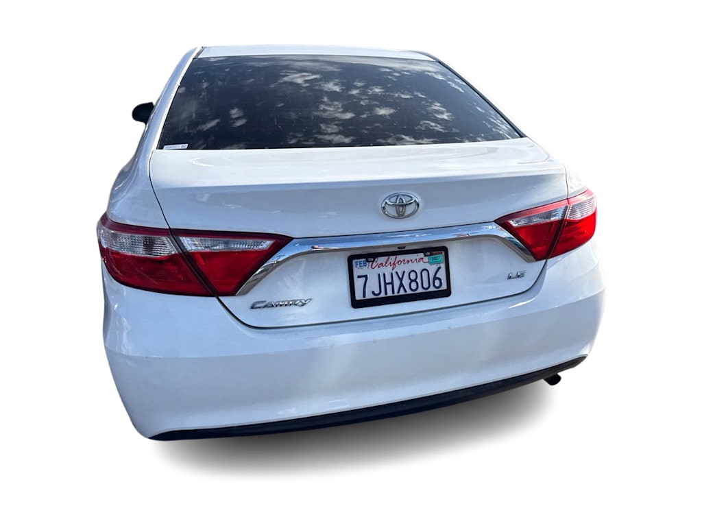 Thumbnail: 2015 Toyota Camry - 21