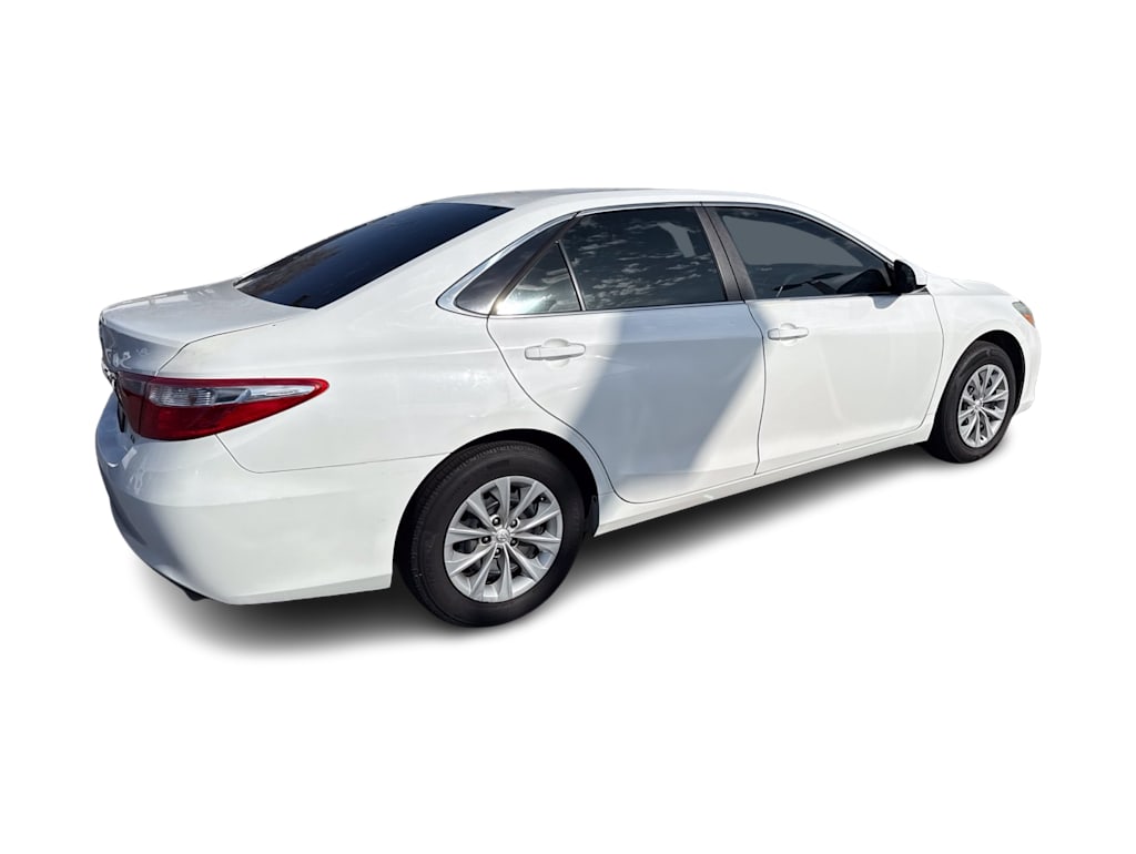 Thumbnail: 2015 Toyota Camry - 14