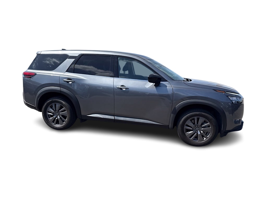 Thumbnail: 2024 Nissan Pathfinder - 17