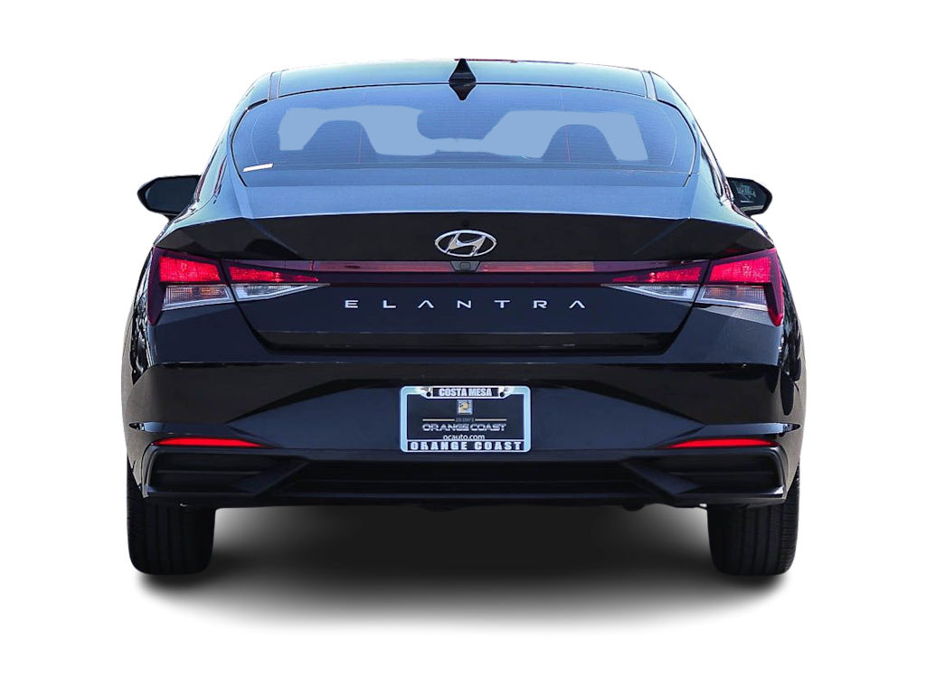 Thumbnail: 2022 Hyundai Elantra - 4