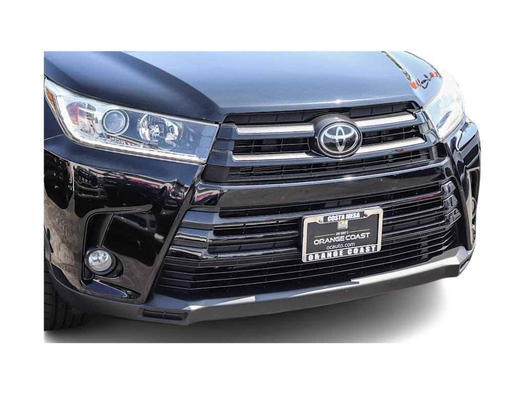 Thumbnail: 2018 Toyota Highlander - 21