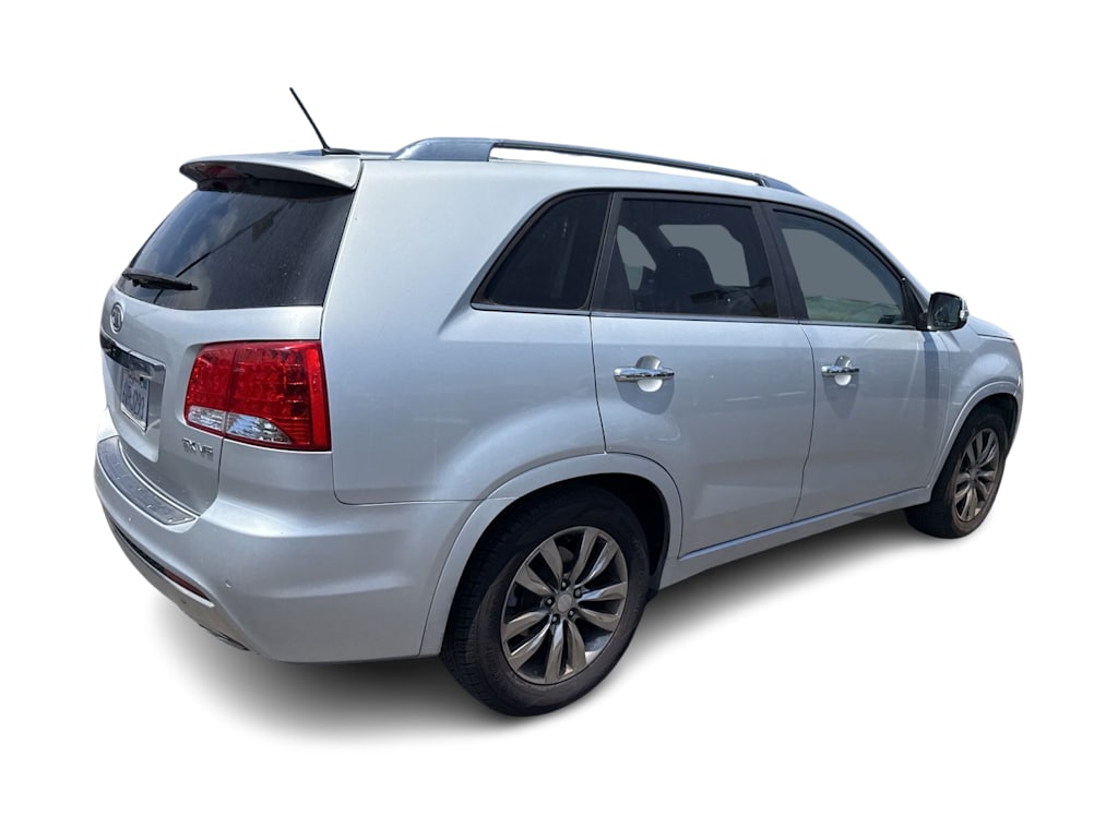 Thumbnail: 2012 Kia Sorento - 21
