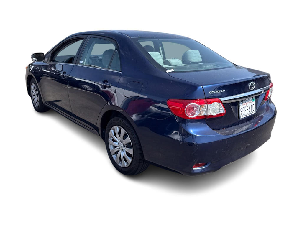 Thumbnail: 2013 Toyota Corolla - 21
