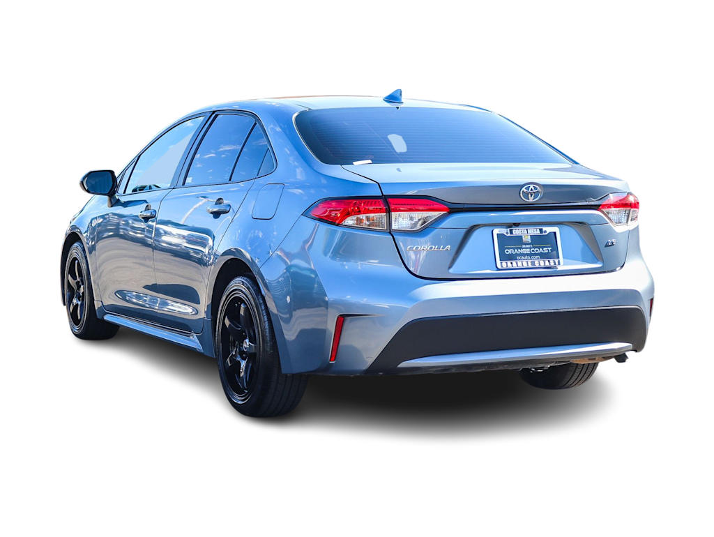 Thumbnail: 2022 Toyota Corolla - 3