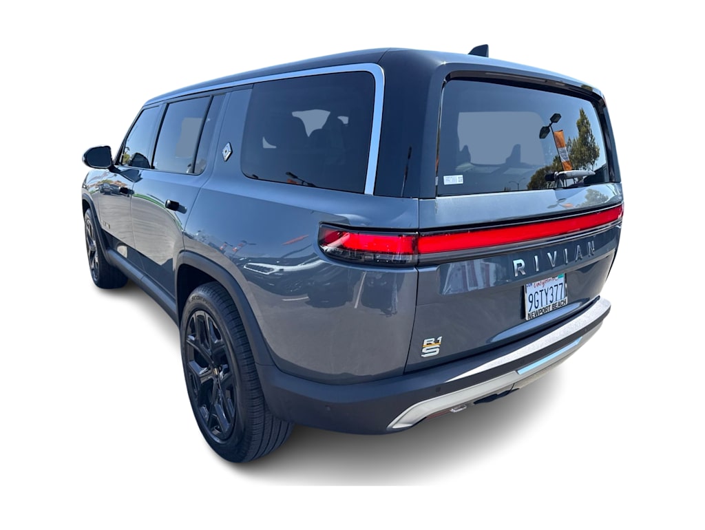 Thumbnail: 2023 Rivian R1S - 29