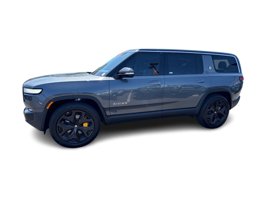 Thumbnail: 2023 Rivian R1S - 3