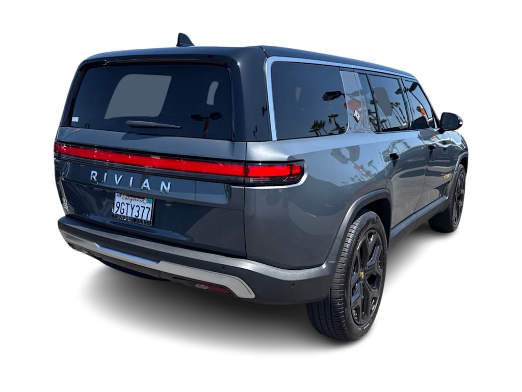 Thumbnail: 2023 Rivian R1S - 25