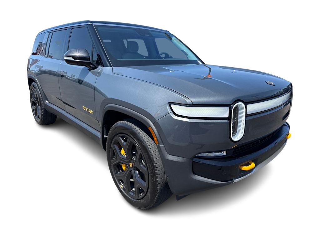 Thumbnail: 2023 Rivian R1S - 17