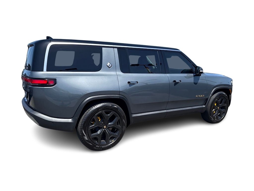 Thumbnail: 2023 Rivian R1S - 22