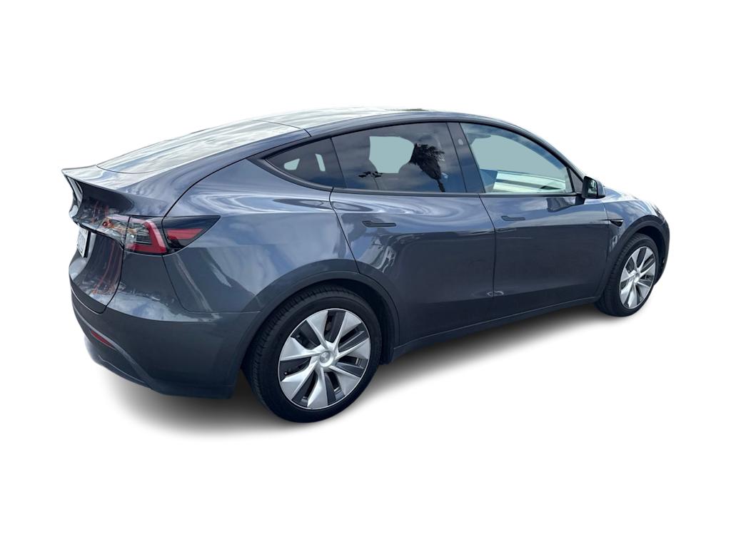 Thumbnail: 2023 Tesla Model Y - 21