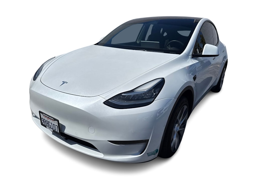 Used 2022 Tesla Model Y Long Range with VIN 7SAYGDEEXNF321940 for sale in Madison, WI