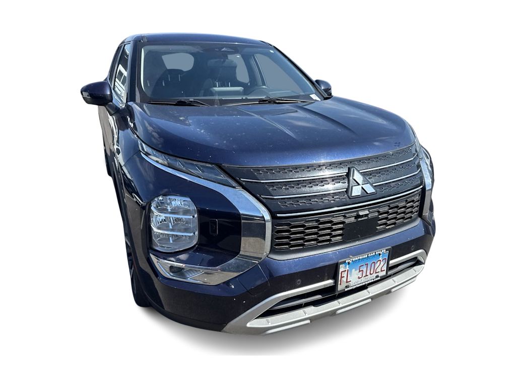 Thumbnail: 2023 Mitsubishi Outlander - 11