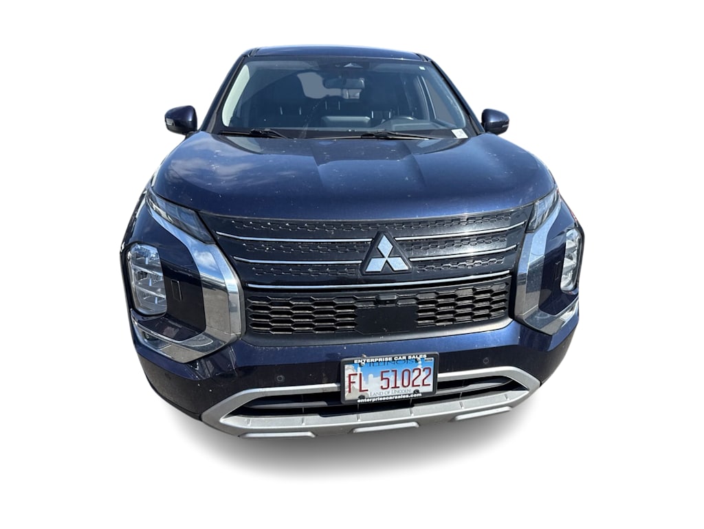 Thumbnail: 2023 Mitsubishi Outlander - 9
