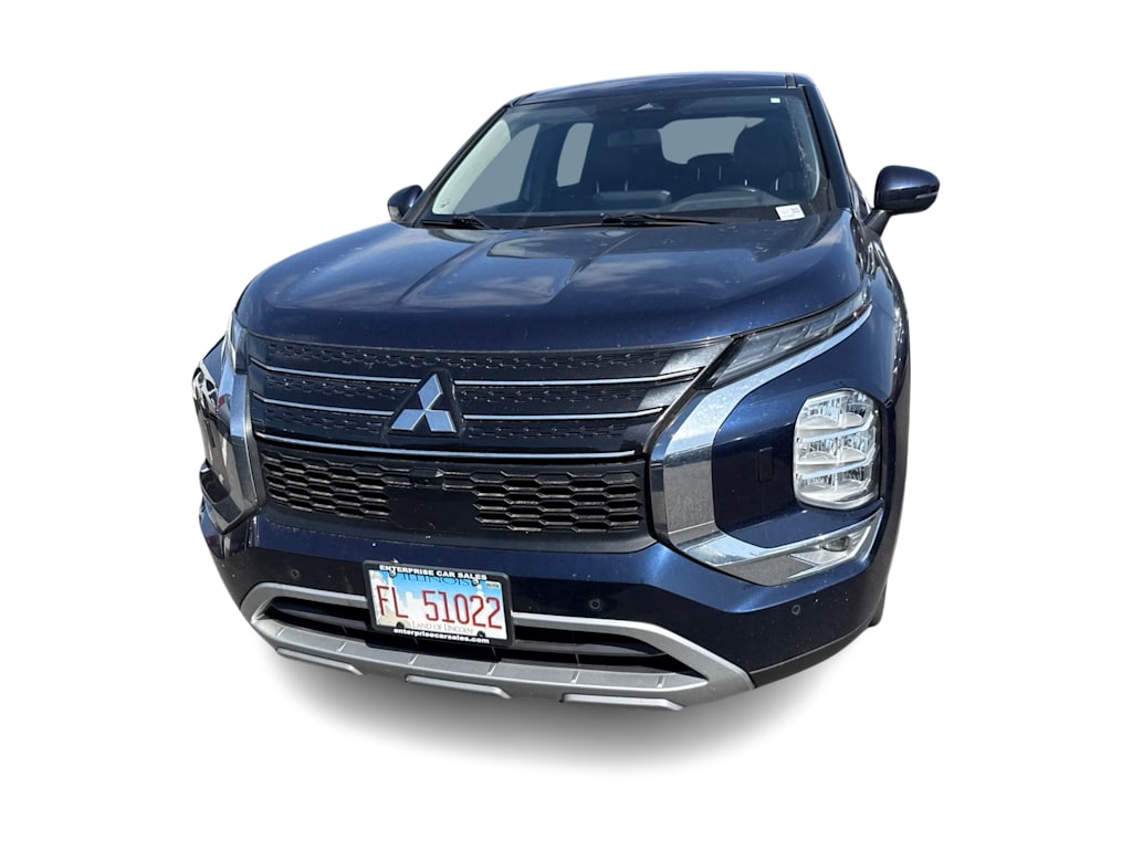 Thumbnail: 2023 Mitsubishi Outlander - 5