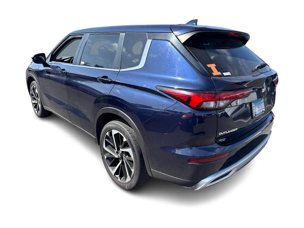 Thumbnail: 2023 Mitsubishi Outlander - 22