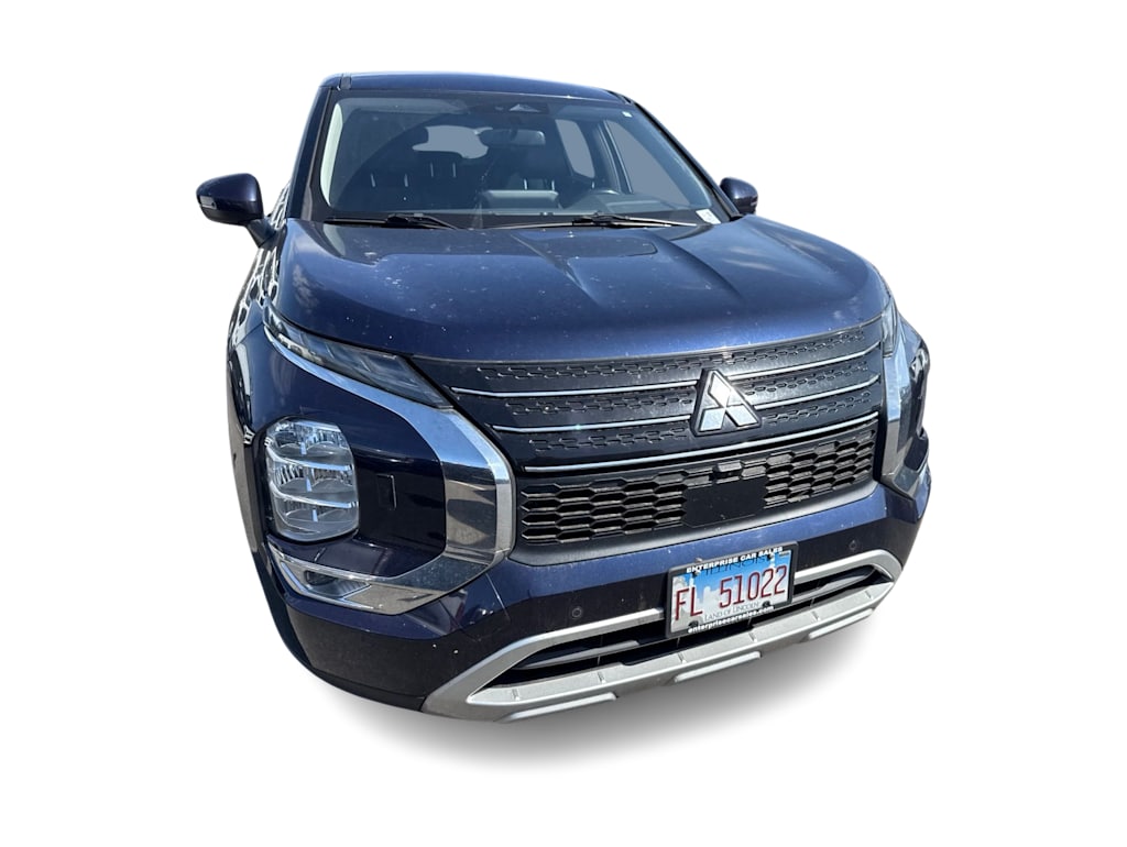 Thumbnail: 2023 Mitsubishi Outlander - 10