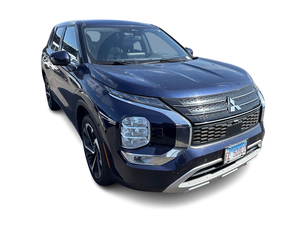 Thumbnail: 2023 Mitsubishi Outlander - 12