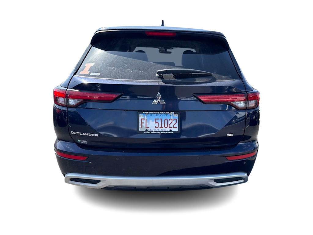 Thumbnail: 2023 Mitsubishi Outlander - 19