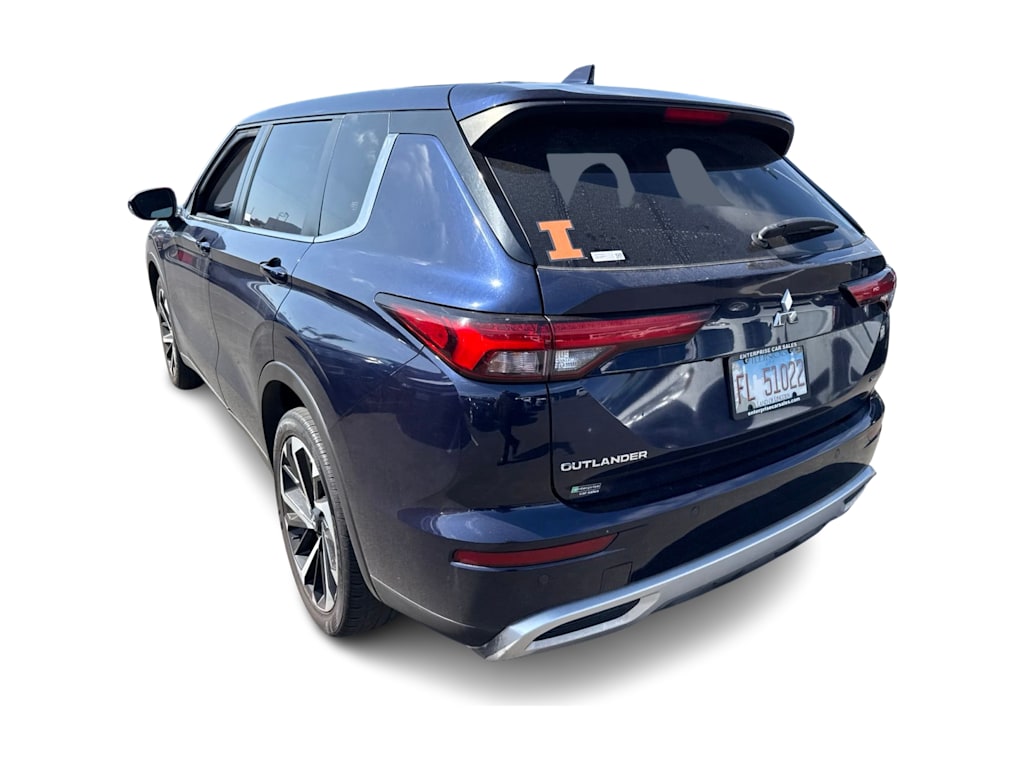 Thumbnail: 2023 Mitsubishi Outlander - 3