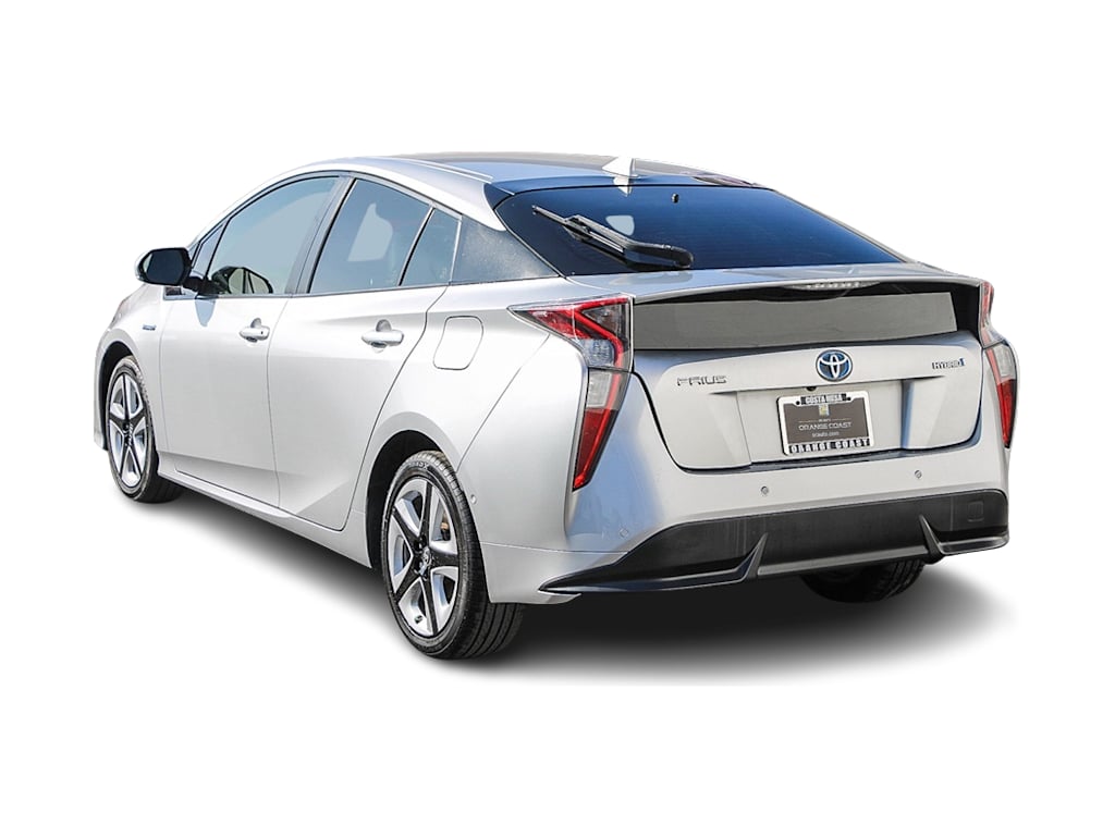 2017 Toyota Prius Three Touring 3